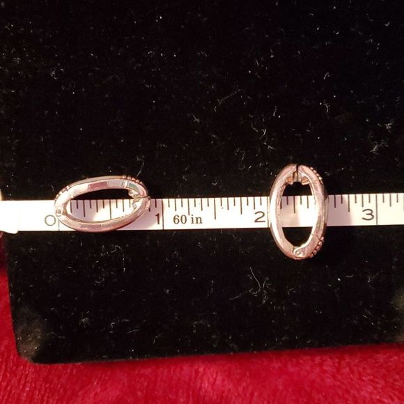 Monet Silvertone Shell Mother of Pearl Agates Clip-On Magnetic Hoop Earrings - Picture 7 of 7